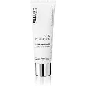 This micro-polishing cream provides a mechanical exfoliation of the dead cells on the skin surface. With a controlled exfoliating action, this cream stimulates cells in the basal layer before reactivating the cell regeneration process.